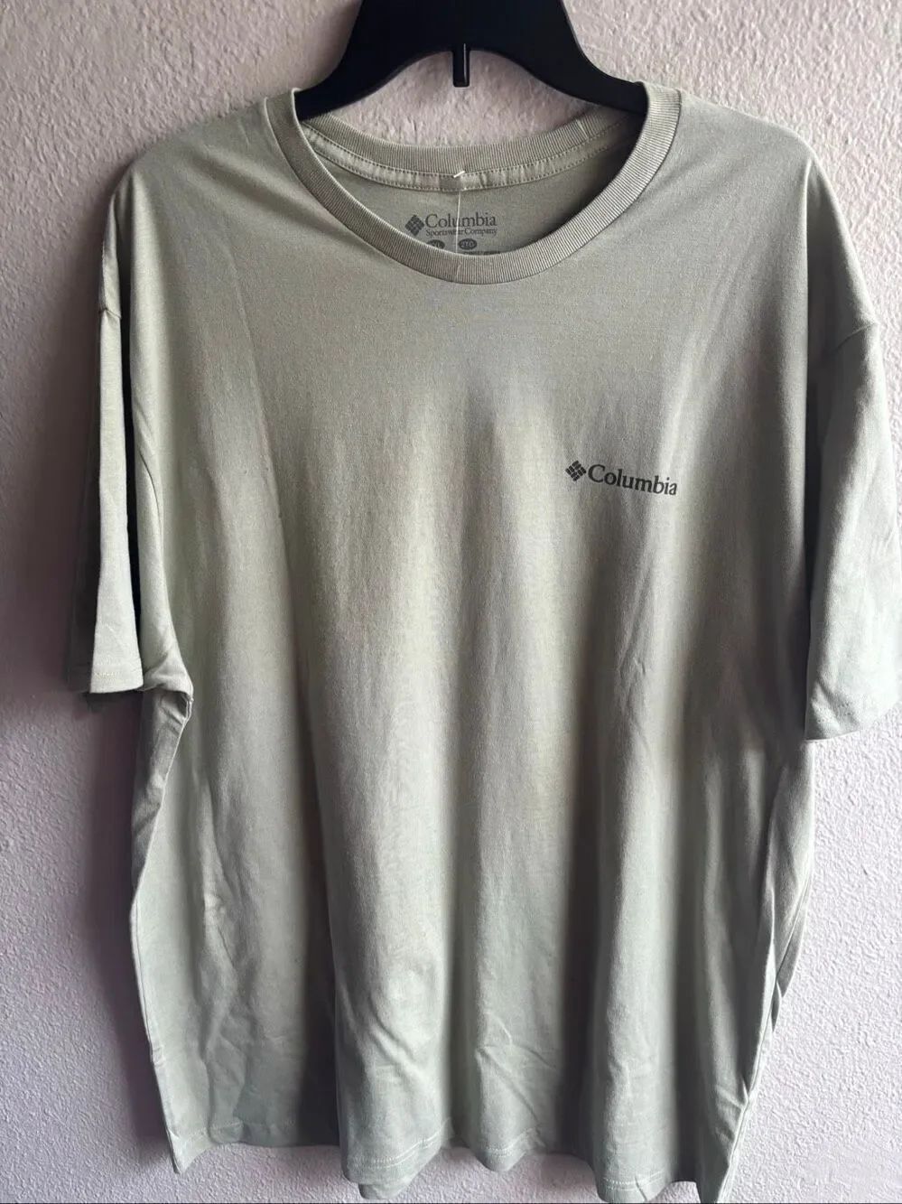 ❤️Columbia Men’s Logo T-Shirt NWT